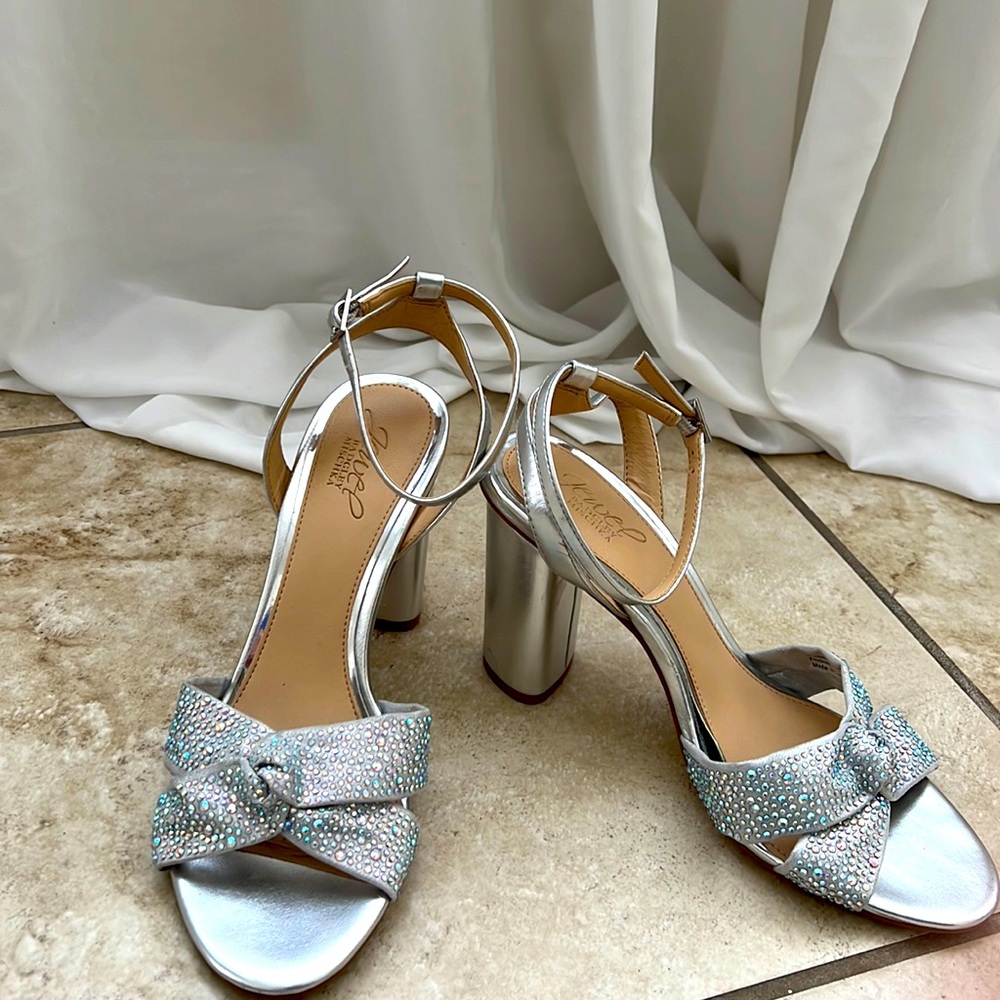 Badgley Mischka Heels